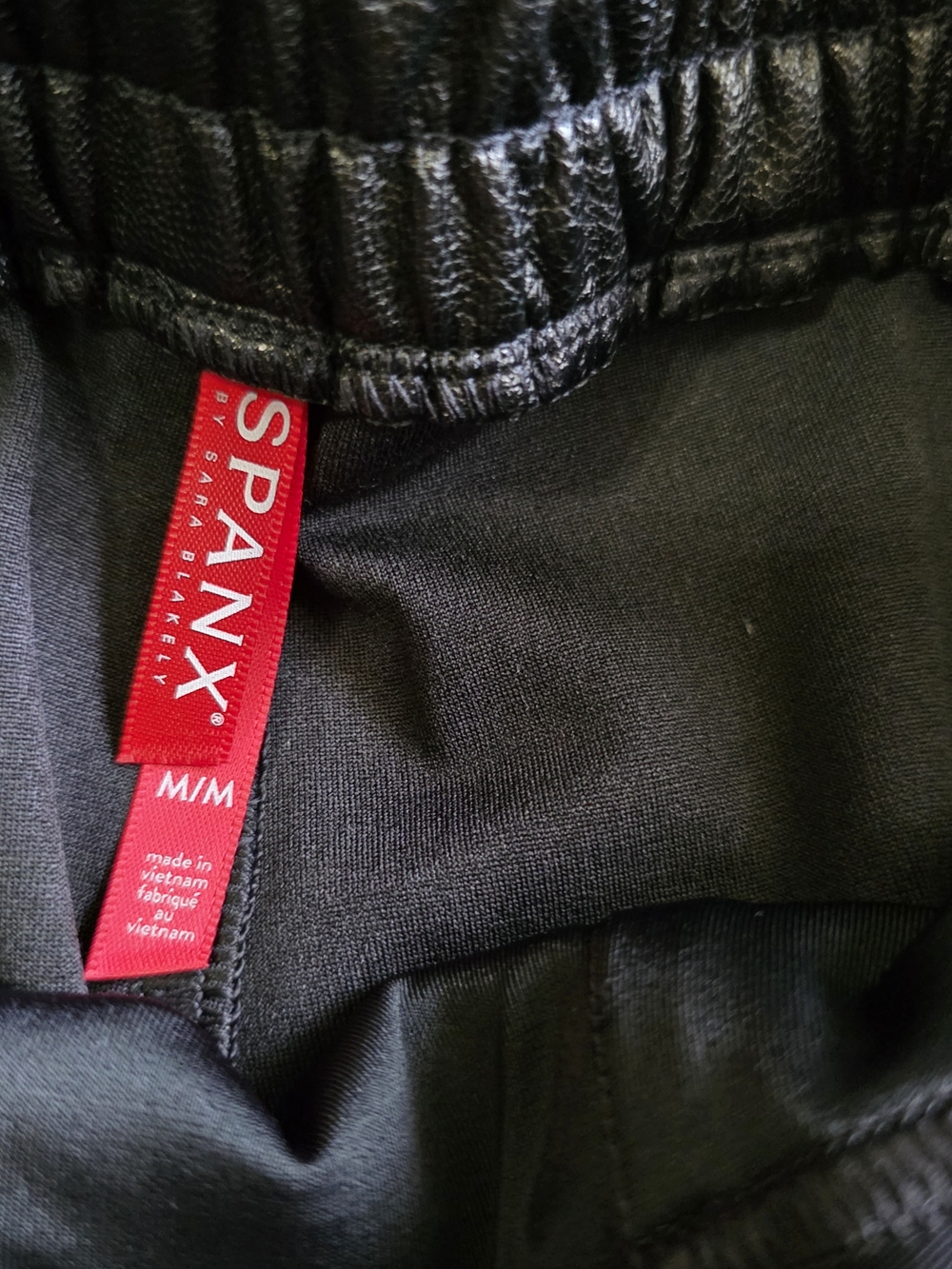 SPANX Black Faux Leather Joggers Suare Front Pockets - Picture 6 of 9